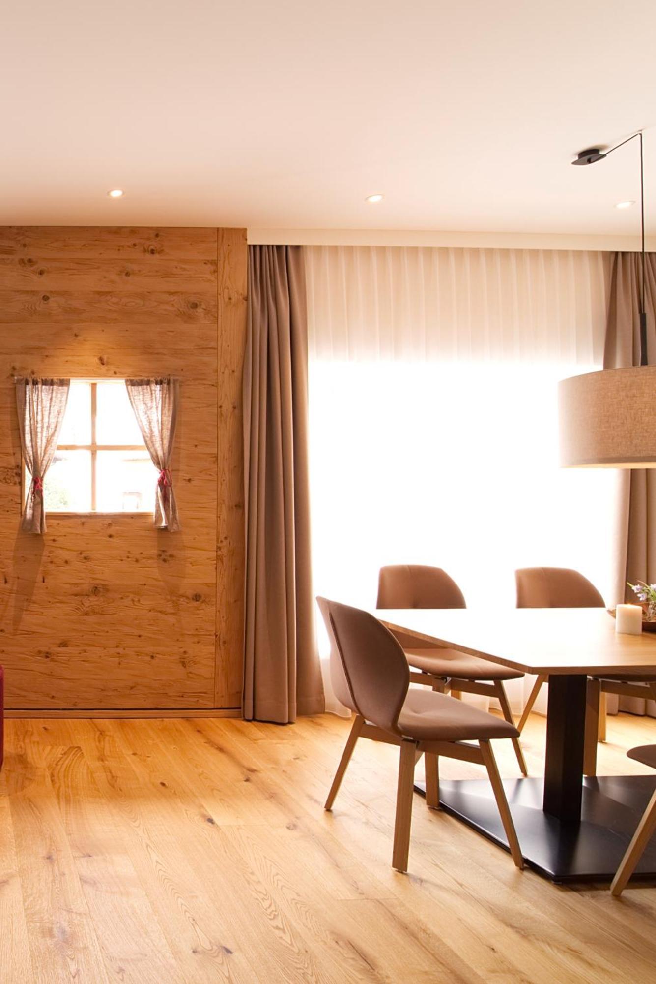 adler alpen apartments Schruns Eksteriør bilde