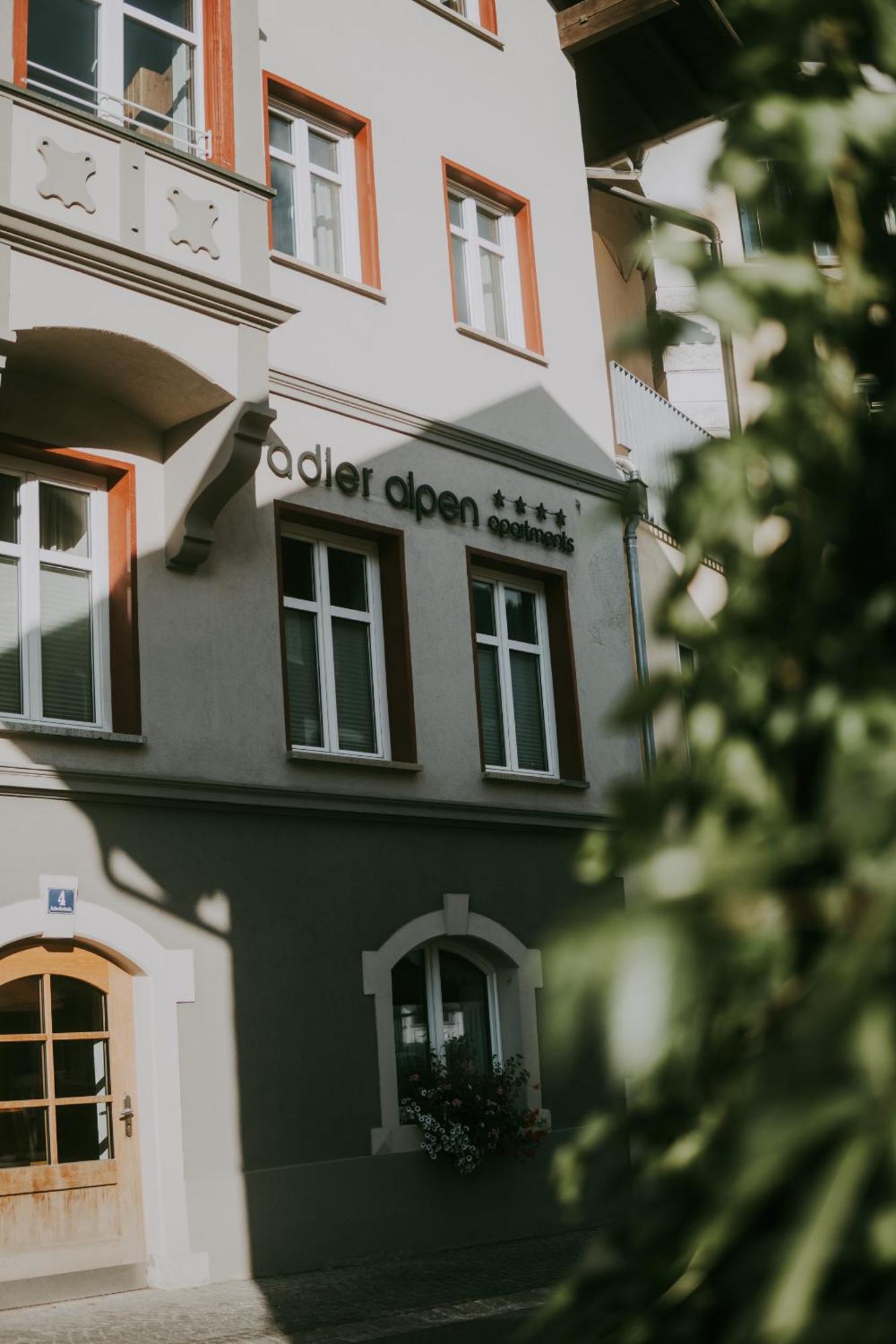 adler alpen apartments Schruns Eksteriør bilde